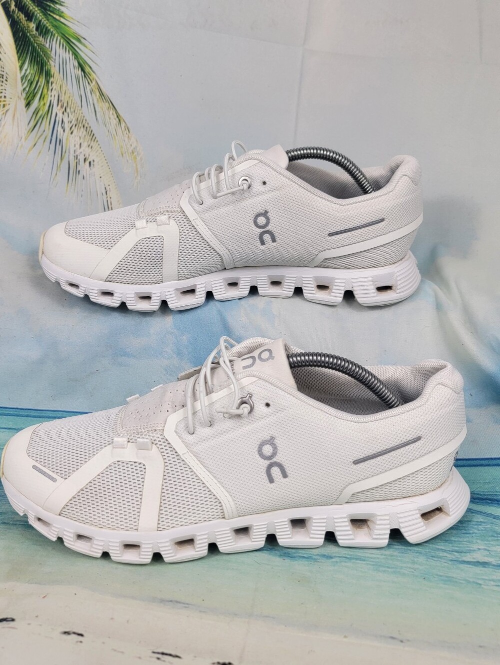 On cloud 5, running shoes Womens 9 - Picture 4 of 7